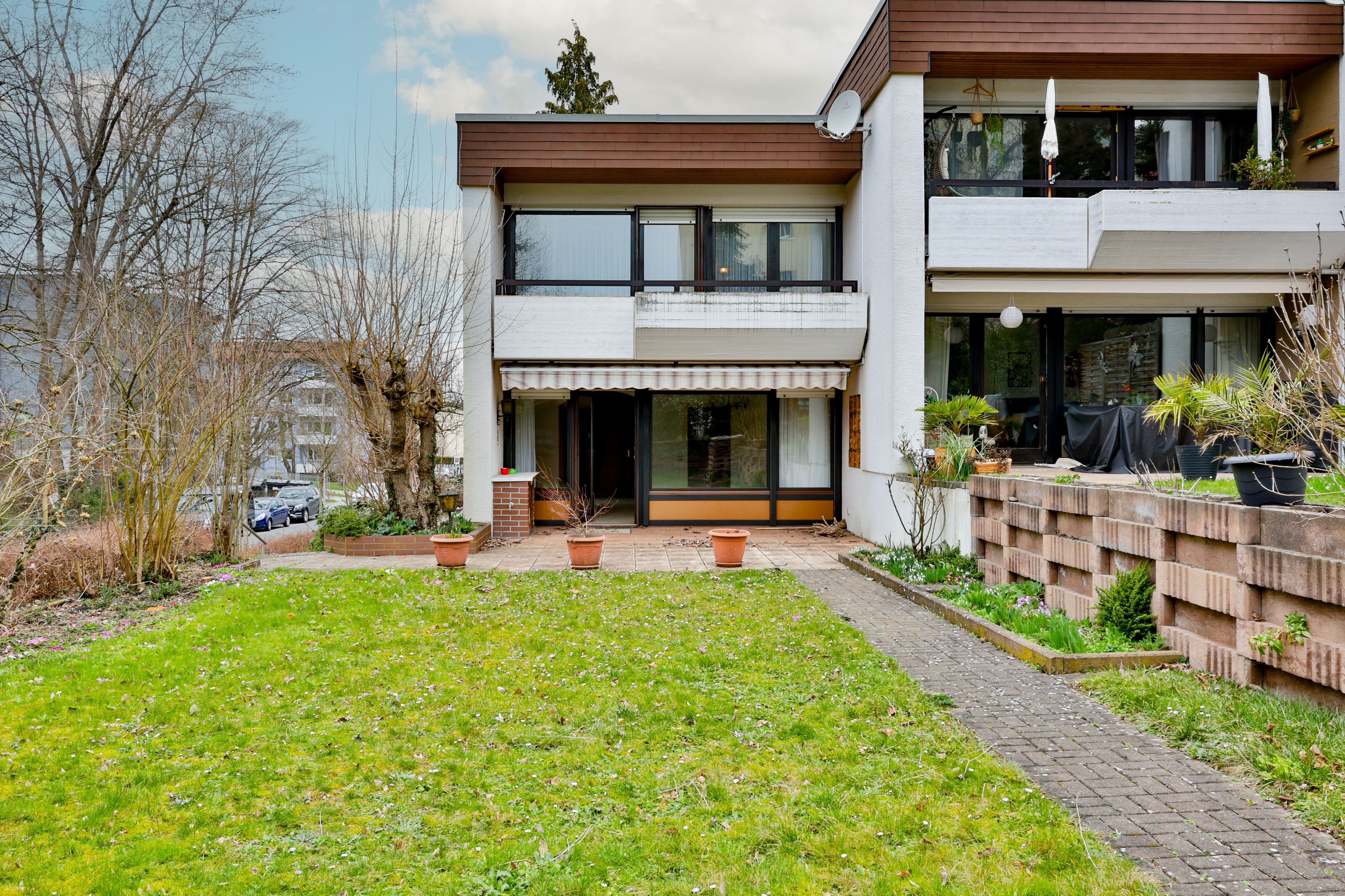 Haus zum Kauf 786.000 € 5 Zimmer 120 m²<br/>Wohnfläche 473 m²<br/>Grundstück Koenigsbau Konstanz 78464