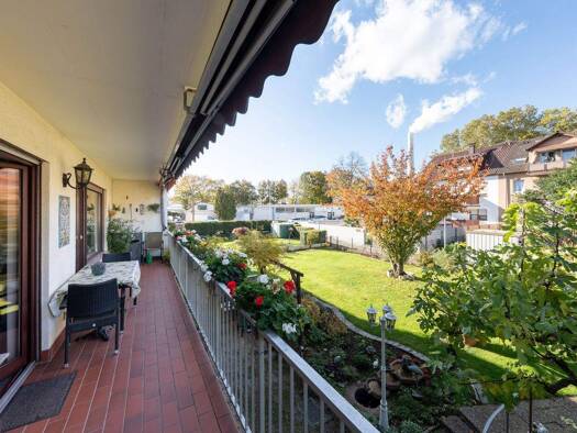 Haus zum Kauf 699.000 € 8 Zimmer 263 m² 300 m² Grundstück frei ab 01.08.2026 Rheinau Mannheim 68219