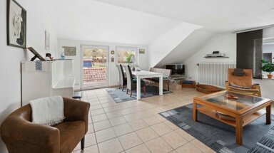 Wohnung zur Miete 950 € 3 Zimmer 95 m² 1. Geschoss frei ab sofort Renfrizhausen Sulz am Neckar 72172