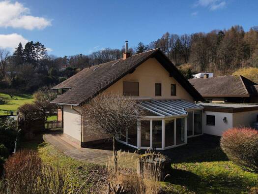 Einfamilienhaus zum Kauf 695.000 € 7 Zimmer 200 m² 1.032 m² Grundstück Oberwürzbach St. Ingbert 66386