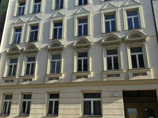 Wohnung zur Miete 375 € 2 Zimmer 56,2 m² 3. Geschoss frei ab 01.07.2026 Reideburger Straße 11 Freiimfelde Halle 06112