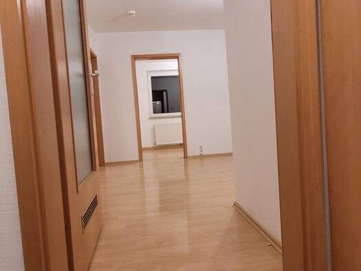 Wohnung zur Miete 800 € 2,5 Zimmer 50 m² Geschoss 1/3 frei ab sofort Ingolstadt 85057