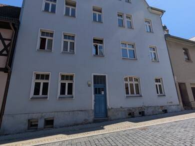 Mehrfamilienhaus zum Kauf als Kapitalanlage geeignet 295.000 € 15 Zimmer 308,9 m² 140 m² Grundstück Sangerhausen Sangerhausen 06526