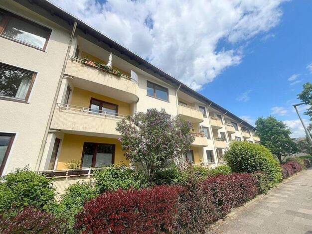 Wohnung zum Kauf provisionsfrei 240.000 € 3 Zimmer 70,9 m² 2. Geschoss Emmastraße 64 Neu Schwachhausen Bremen 28213