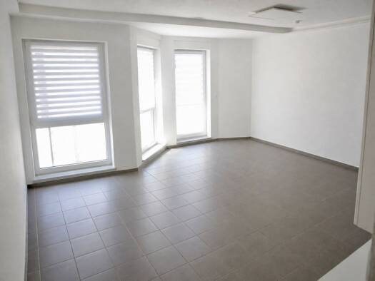Wohnung zur Miete 1.100 € 3 Zimmer 85 m² Geschoss 1/2 frei ab sofort Südweststadt Pforzheim 75173