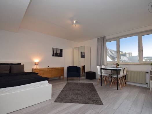 Studio zur Miete 1.300 € 1 Zimmer 30 m² 3. Geschoss frei ab 01.10.2026 Ehrenfeld Ehrenfeld 50825