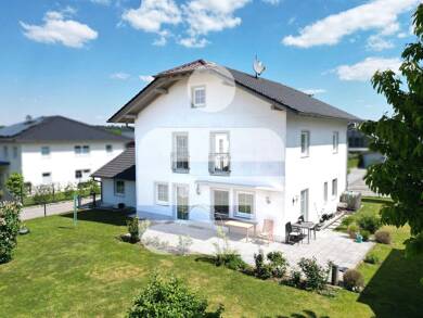 Einfamilienhaus zum Kauf 459.000 € 4 Zimmer 153 m² 629 m² Grundstück frei ab 01.10.2025 Münchsdorf Roßbach 94439