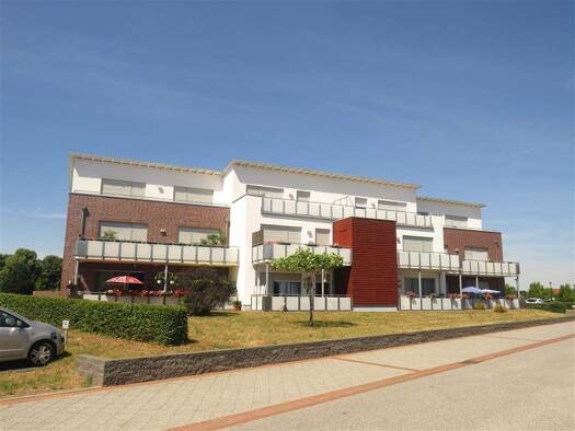 Wohnung zur Miete 737 € 2 Zimmer 52,7 m² 13. Geschoss frei ab sofort Am Leineufer 4 Bitterfeld Bitterfeld-Wolfen 06749