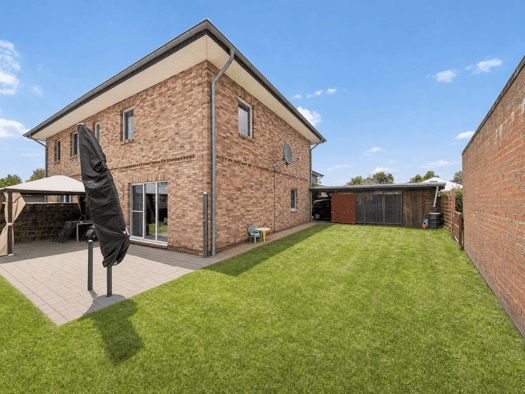 Haus zum Kauf 599.000 € 7 Zimmer 206 m² 502 m² Grundstück Wahlstedt 23812