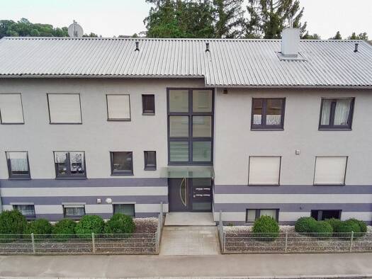 Mehrfamilienhaus zum Kauf als Kapitalanlage geeignet 895.000 € 15,5 Zimmer 339,1 m² 709 m² Grundstück Magstadt 71106