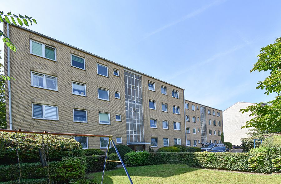 Mehrfamilienhaus zum Kauf als Kapitalanlage geeignet 2.445.000 € 1.368 m²<br/>Wohnfläche 1.865 m²<br/>Grundstück Wahlbezirk 09 Elmshorn 25335