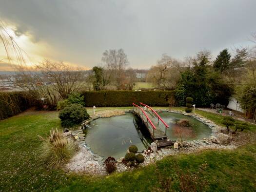 Mehrfamilienhaus zum Kauf 1.290.000 € 11 Zimmer 322 m² 995 m² Grundstück Usingen 61250