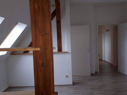 Wohnung zur Miete 325 € 1 Zimmer 25 m² 4. Geschoss frei ab 01.02.2026 Altstadt Erfurt 99084