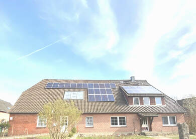 Mehrfamilienhaus zum Kauf 385.000 € 9 Zimmer 240 m² 2.400 m² Grundstück frei ab sofort Bahnsen Suderburg 29556
