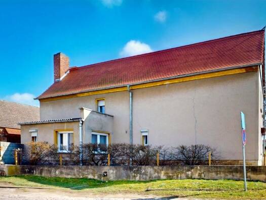 Einfamilienhaus zum Kauf provisionsfrei 119.000 € 5 Zimmer 158 m² 576 m² Grundstück Leiha Roßbach 06242