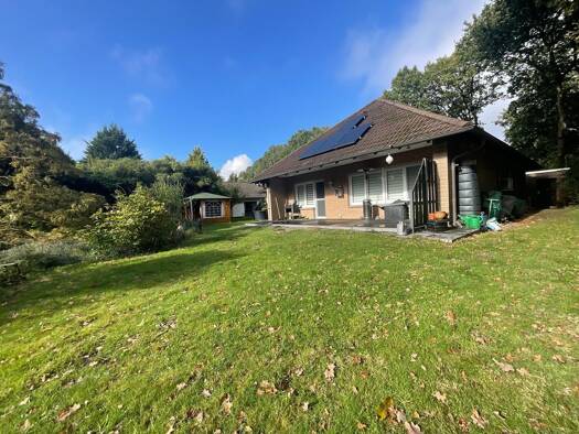 Haus zum Kauf 349.000 € 7 Zimmer 175 m² 1.340 m² Grundstück Hesel Hesel 26835