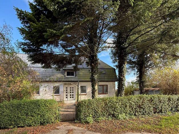 Doppelhaushälfte zum Kauf 239.000 € 6 Zimmer 169 m² 1.337 m² Grundstück Dörphof 24398