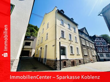 Mehrfamilienhaus zum Kauf 250.000 € 9 Zimmer 190 m² 195 m² Grundstück frei ab sofort Braubach 56338