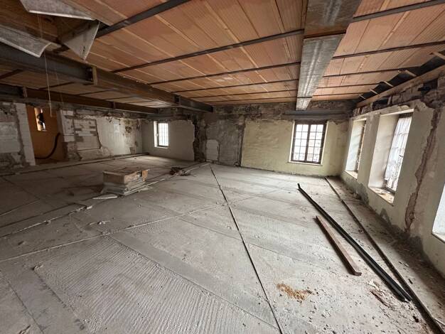 Wohnung zum Kauf 149.000 € 3 Zimmer 125,4 m² 3. Geschoss frei ab sofort Poststraße 13 Merzig Merzig 66663
