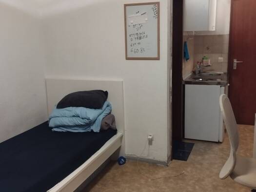 Studio zur Miete 370 € 1 Zimmer 20 m² frei ab 01.11.2026 Innenstadt Kaiserslautern 67655