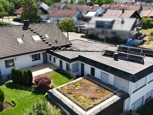 Mehrfamilienhaus zum Kauf 769.000 € 8 Zimmer 215 m² 879 m² Grundstück Tuttlingen Tuttlingen 78532