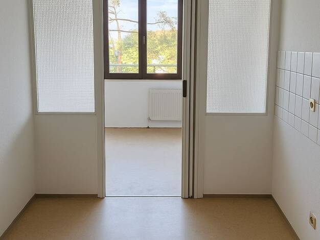 Wohnung zur Miete 960 € 2,5 Zimmer 72,9 m² 6. Geschoss frei ab 15.09.2026 Georg-Krauß-Straße 8 Stadtrandsiedlung Erlangen 91056