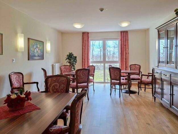 Studio zum Kauf 149.900 € 1 Zimmer 22,5 m² 2. Geschoss Am Schloss Spielberg 4 Spielberg Oberschweinbach 82294