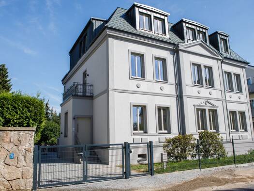 Wohnung zur Miete 1.850 € 4 Zimmer 121 m² 1. Geschoss frei ab sofort Radebeul 01445
