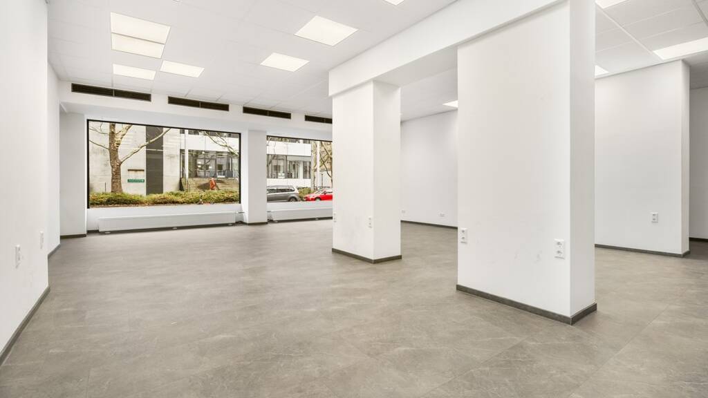 Laden zur Miete 12,79 € 297 m² Verkaufsfläche teilbar ab 89 m² Innenstadt-Ost Karlsruhe 76133