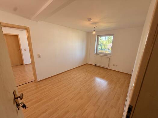 Wohnung zur Miete 800 € 3,5 Zimmer 77 m² Geschoss 2/3 frei ab sofort Miesenbacher Straße 22 St Mang Kempten (Allgäu) 87437