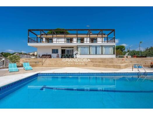 Chalet zur Miete 10.000 € 4 Zimmer 394 m² Arenys de Mar 08393
