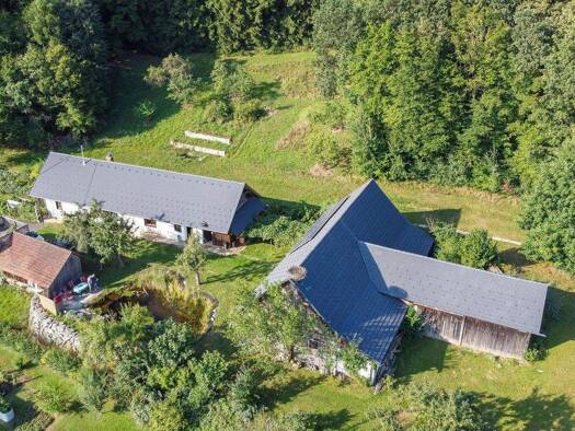 Bauernhaus zum Kauf provisionsfrei 398.000 € 4 Zimmer 70 m² 12.800 m² Grundstück Heiligenbrunn 7522
