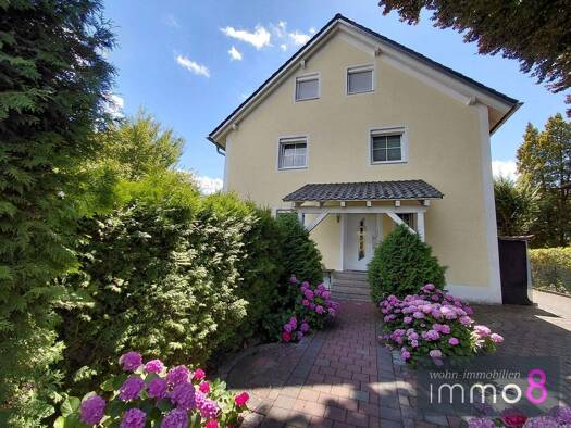 Mehrfamilienhaus zum Kauf 829.000 € 9 Zimmer 207 m² 669 m² Grundstück Schrobenhausen Schrobenhausen 86529