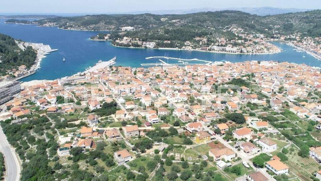 Land-/Forstwirtschaft zum Kauf 110.000 € Vela Luka