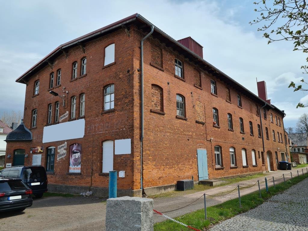 Produktionshalle zum Kauf 399.000 € 583 m²<br/>Lagerfläche Ohrdruf 99885