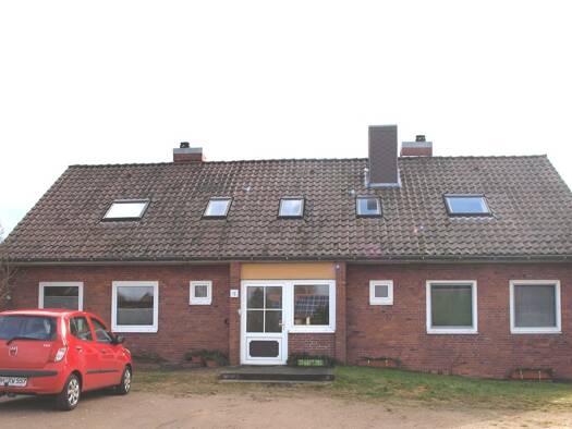 Mehrfamilienhaus zum Kauf provisionsfrei als Kapitalanlage geeignet 649.000 € 14 Zimmer 365 m² 2.073 m² Grundstück Kasseedorf 23717