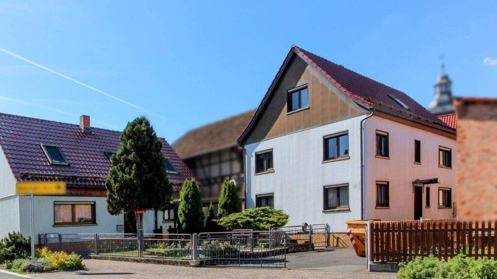 Einfamilienhaus zum Kauf 169.000 € 10 Zimmer 150 m² 639 m² Grundstück Kaltennordheim 36452