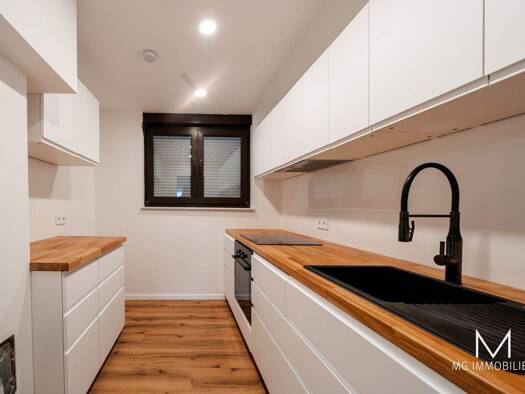 Wohnung zur Miete 800 € 2 Zimmer 79 m² Innenstadt Kaiserslautern 67659