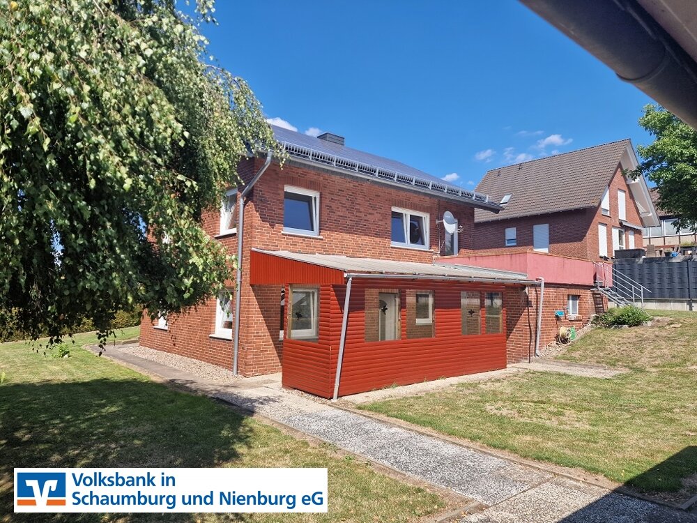 Einfamilienhaus zum Kauf 235.000 € 7 Zimmer 114 m²<br/>Wohnfläche 1.017 m²<br/>Grundstück Uchtdorf Rinteln 31737