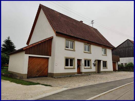 Mehrfamilienhaus zum Kauf 299.900 € 8 Zimmer 218 m² 483 m² Grundstück Sumpfohren Hüfingen / Sumpfohren 78183