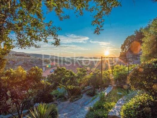 Haus zum Kauf 475.000 € 3 Zimmer 105 m² Milna