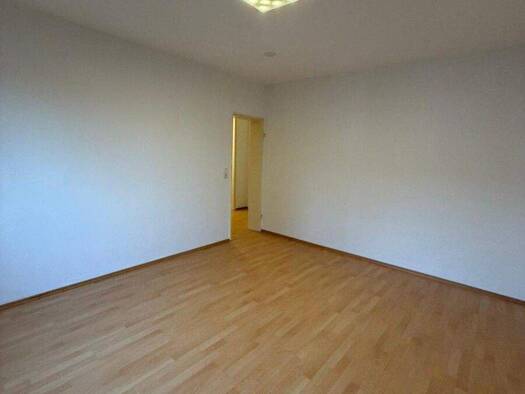 Wohnung zur Miete 650 € 2 Zimmer 56 m² 2. Geschoss Neukirchen Neukirchen-Vluyn 47506