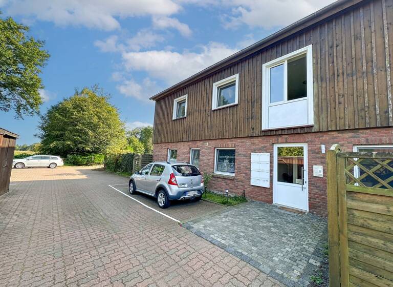 Wohnung zum Kauf 209.000 € 2 Zimmer 72,9 m²<br/>Wohnfläche Barmstedt 25355