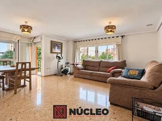 Wohnung zum Kauf 197.000 € 3 Zimmer 127 m² 1. Geschoss Calle Del Mestre Arrieta Castelló de la Plana 12006