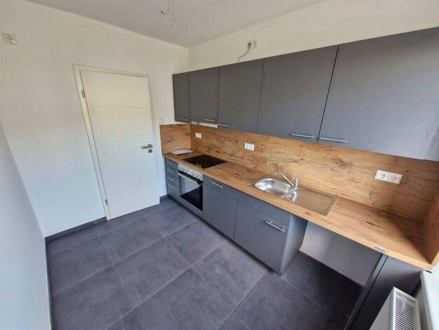 Wohnung zur Miete 1.030 € 3 Zimmer 76,1 m² 1. Geschoss frei ab 15.10.2025 Klaus-Groth-Straße 48 Lüne-Moorfeld Lüneburg 21337