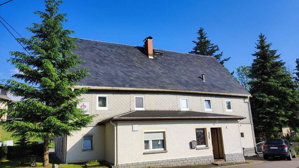 Einfamilienhaus zum Kauf 54.000 € 10 Zimmer 260 m² 1.000 m² Grundstück frei ab sofort Dorfchemnitz 09619