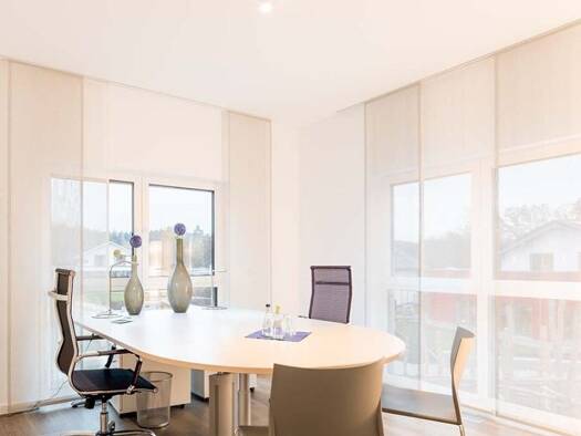 Bürofläche zur Miete provisionsfrei 8 Zimmer 370 m² Bürofläche Oberkochen 73447