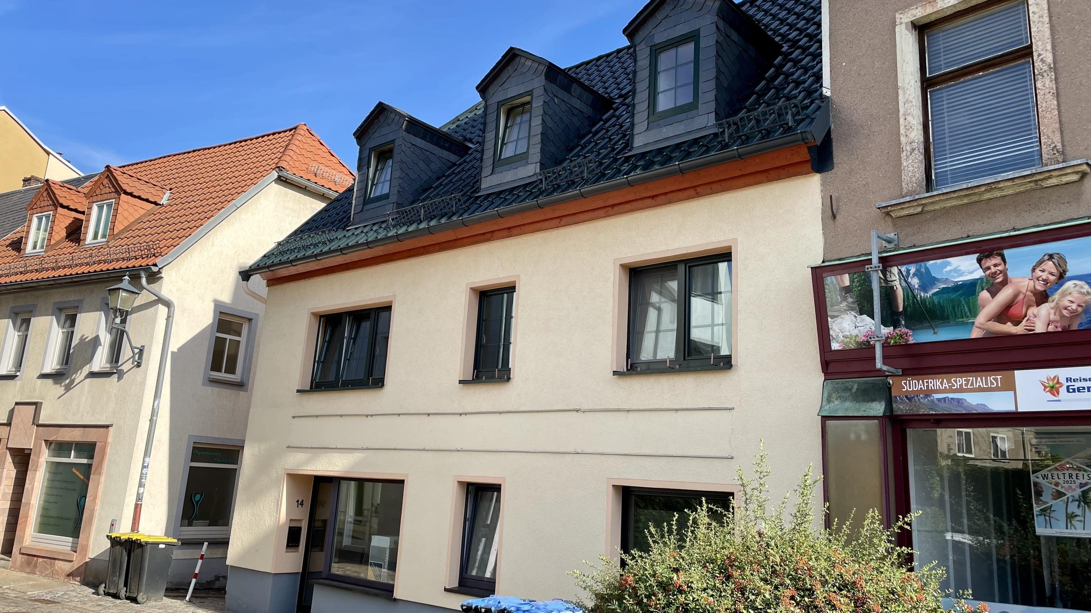 Mehrfamilienhaus zum Kauf 269.000 € 6 Zimmer 260 m²<br/>Wohnfläche 410 m²<br/>Grundstück Burgstädt Burgstädt 09217