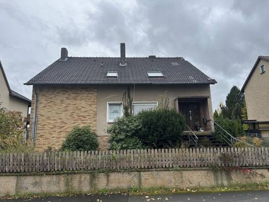 Mehrfamilienhaus zum Kauf 165.000 € 8 Zimmer 166 m² 869 m² Grundstück frei ab sofort Oldendorf Salzhemmendorf 31020