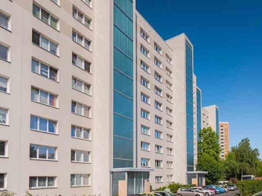 Wohnung zur Miete 419 € 2 Zimmer 50,7 m² 8. Geschoss frei ab 28.04.2026 Herzberger Str. 10 Prohlis-Nord Dresden 01239